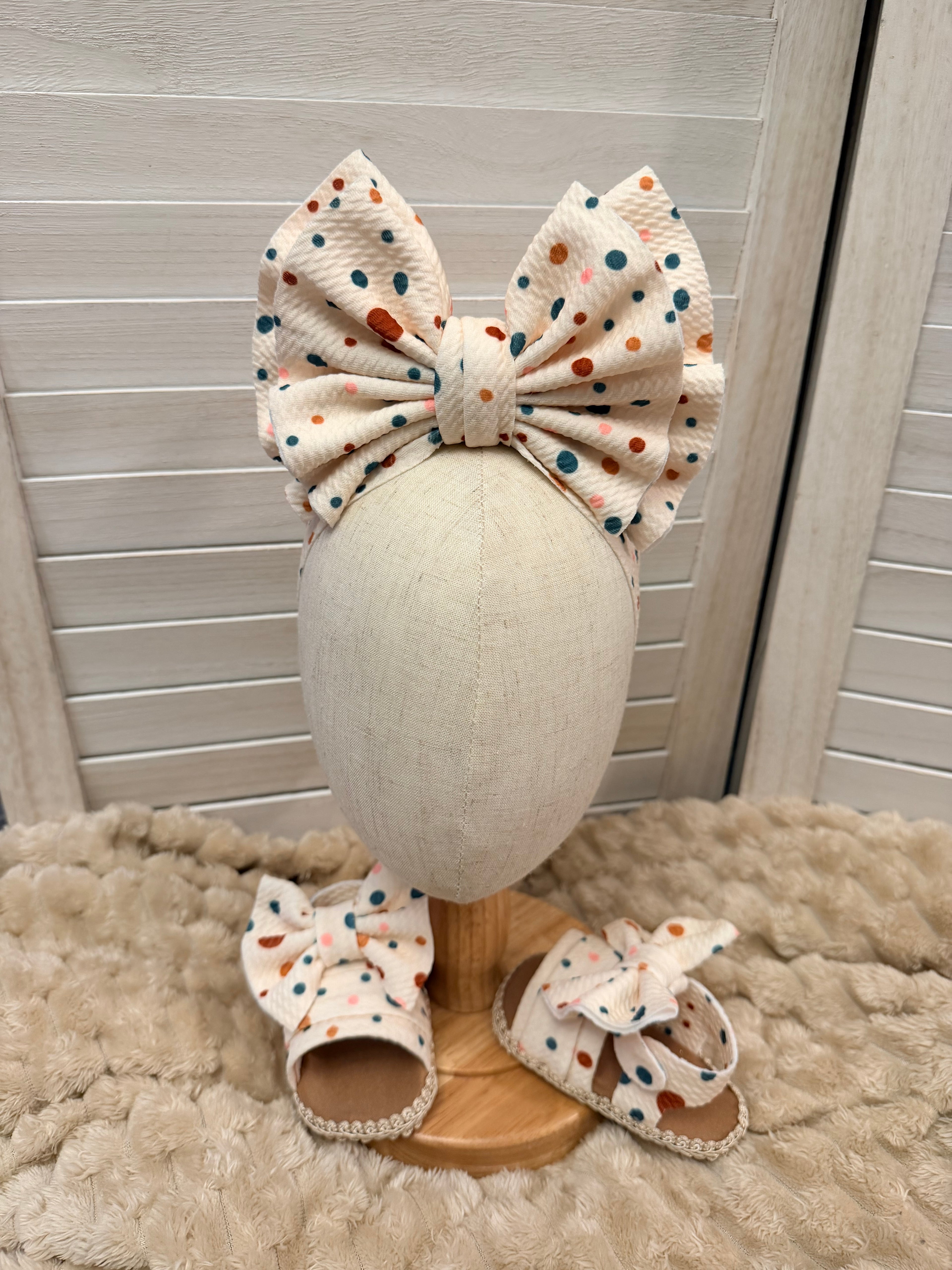 Baby headband and sandals set