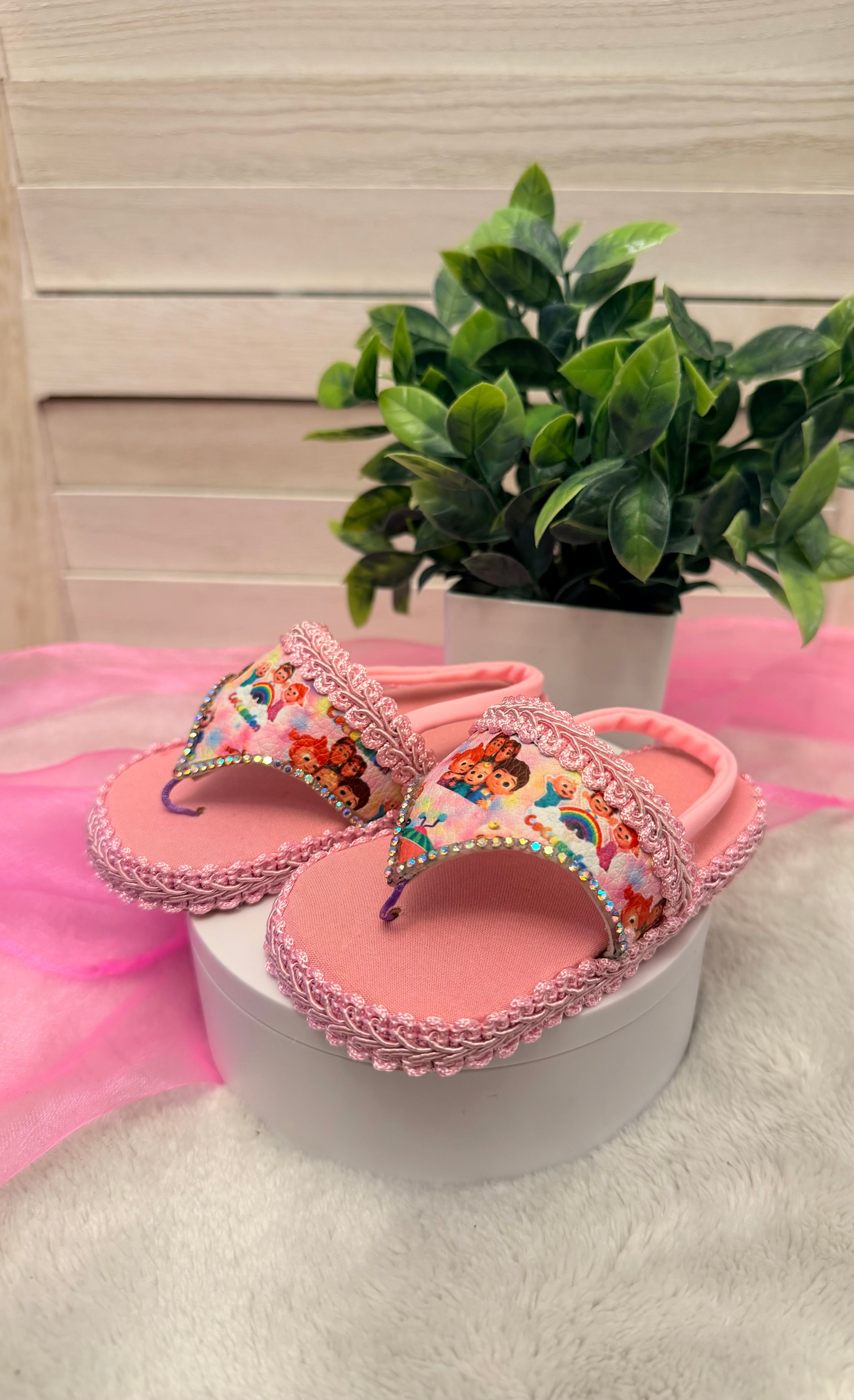 Baby headband and sandals size 6 to 9 months
