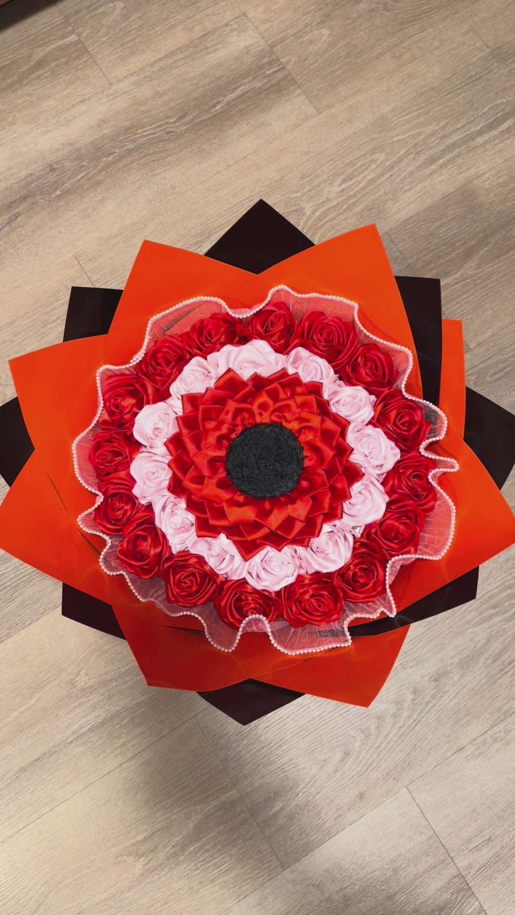 “Red and Pink roses” Perfect for Mother’s Day’s, Graduation, Birthday gift……